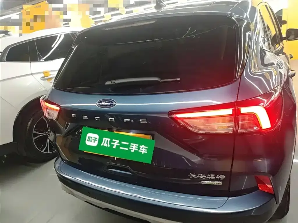 Ford Escape 2022 из CN, фото 3