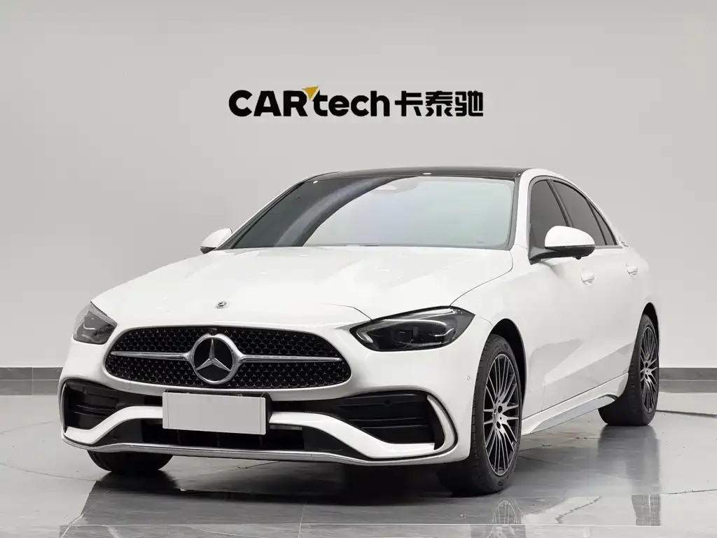 Mercedes-Benz C-Class — фото 1