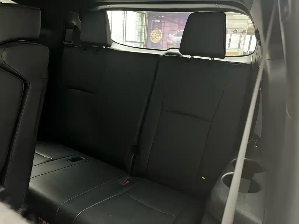 Toyota Crown Kluger 2024 из CN, фото 3