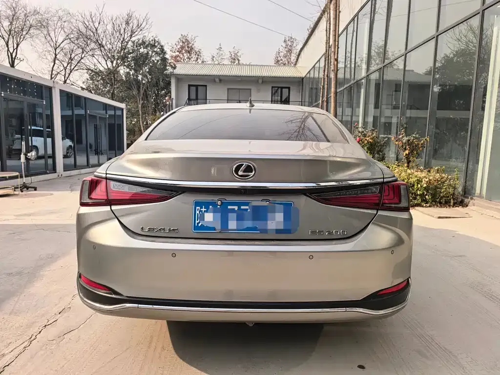 Lexus ES 2023 из CN, фото 9