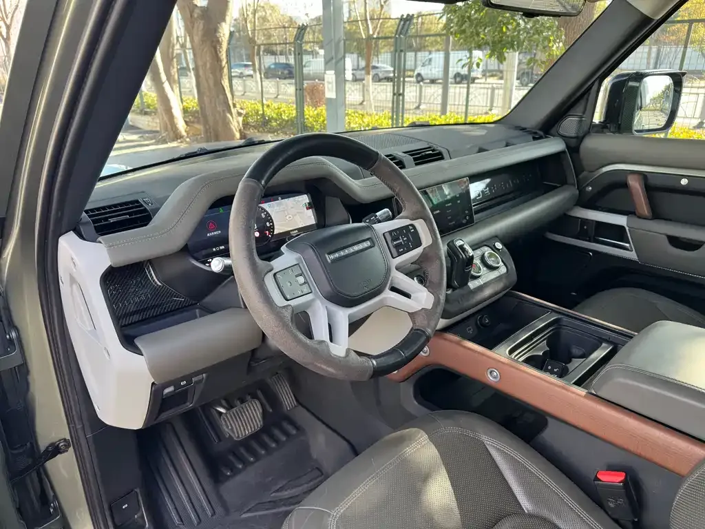 Land Rover Defender 2021 из CN, фото 2