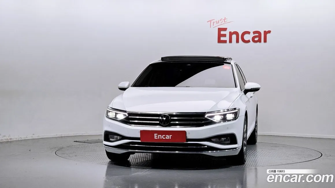 Volkswagen Passat — фото 7