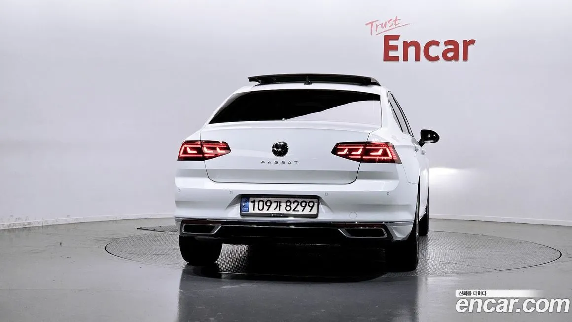 Volkswagen Passat — фото 4