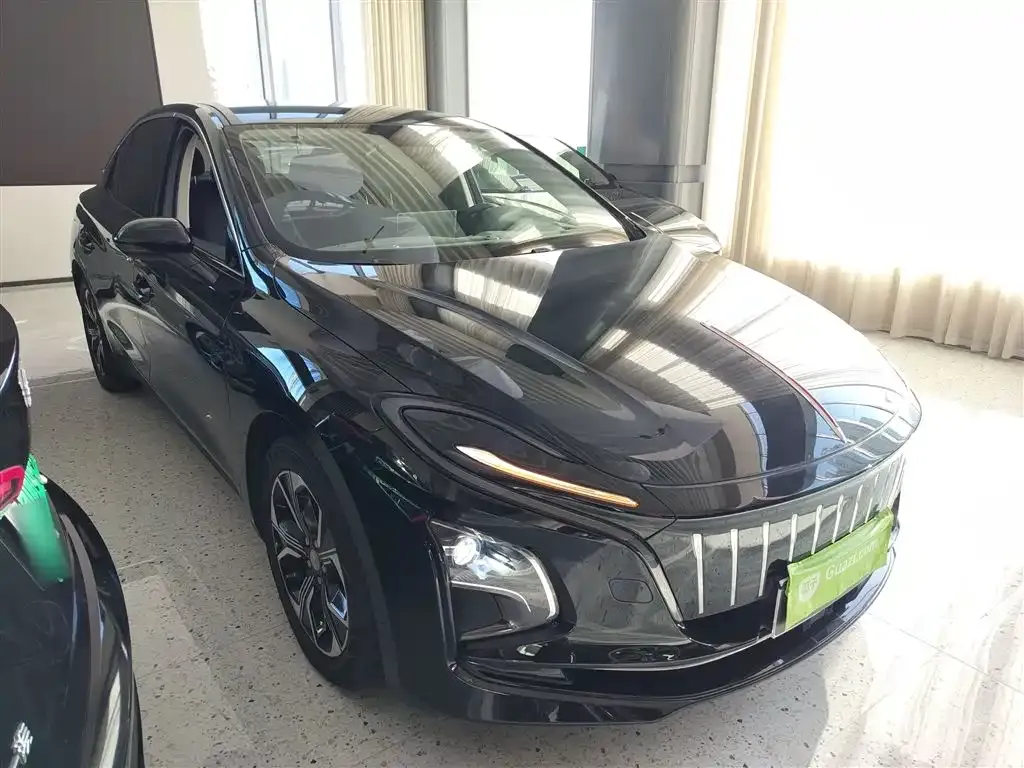 Hongqi E-QM5 2023 из CN, фото 10