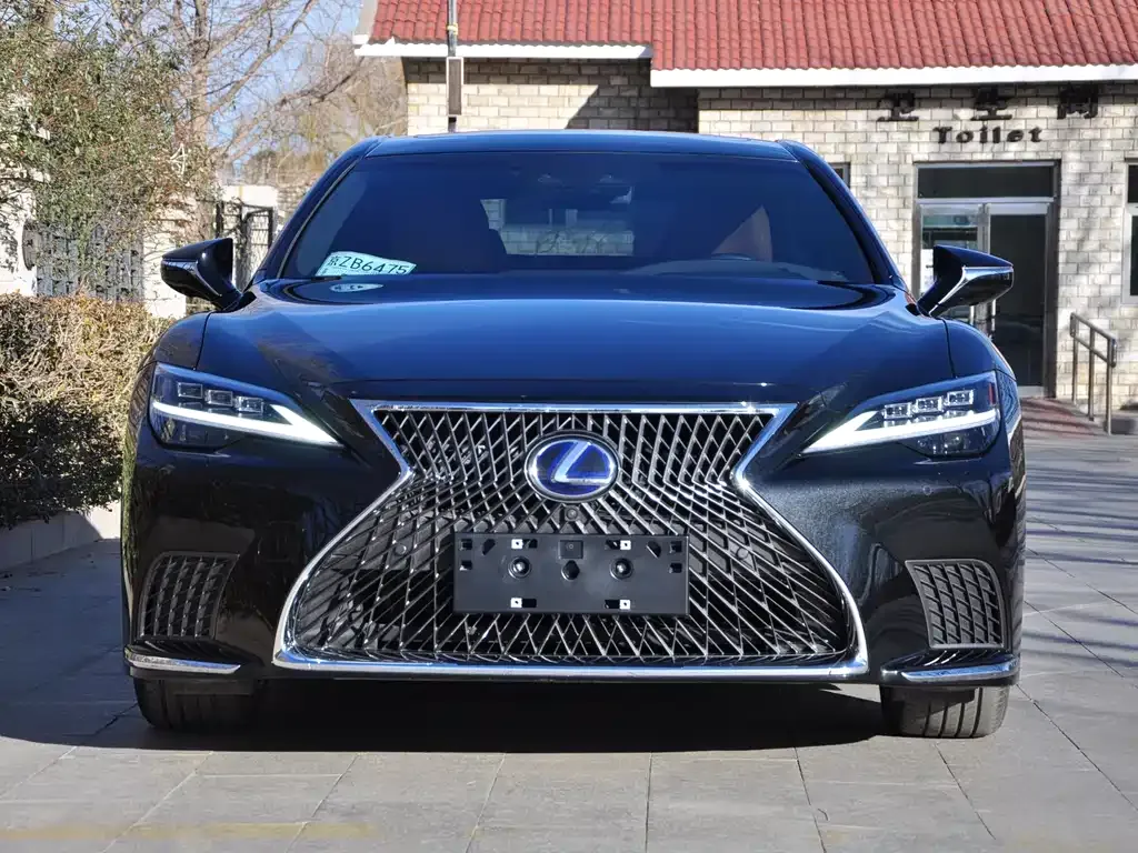Lexus LS 2023 из CN, фото 5
