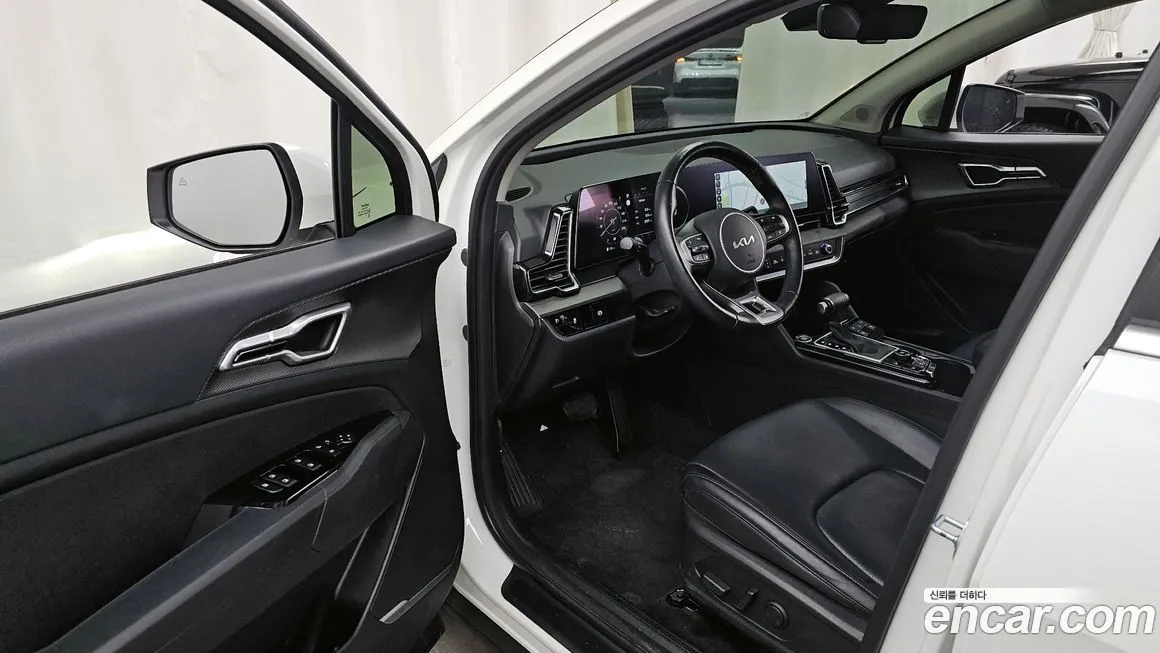 Kia Sportage — фото 7
