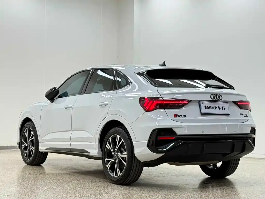 Audi Q3 Sportback 2022 из CN, фото 5
