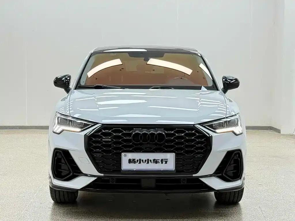 Audi Q3 Sportback 2022 из CN, фото 6