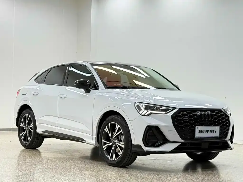 Audi Q3 Sportback 2022 из CN, фото 7