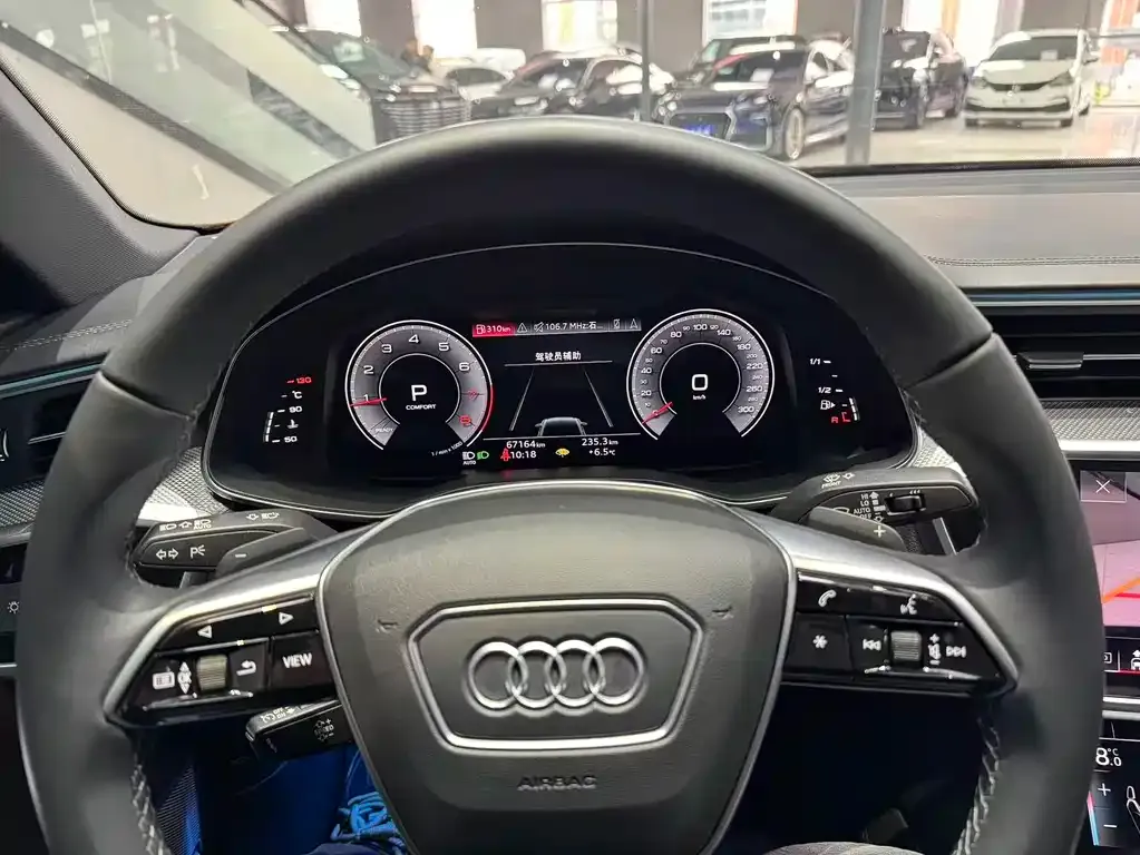 Audi A6L 2022 из CN, фото 7