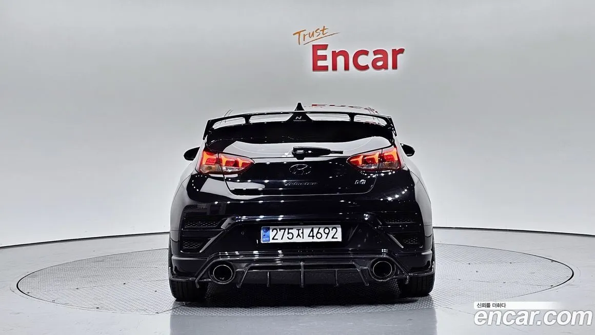 Hyundai Veloster — фото 2