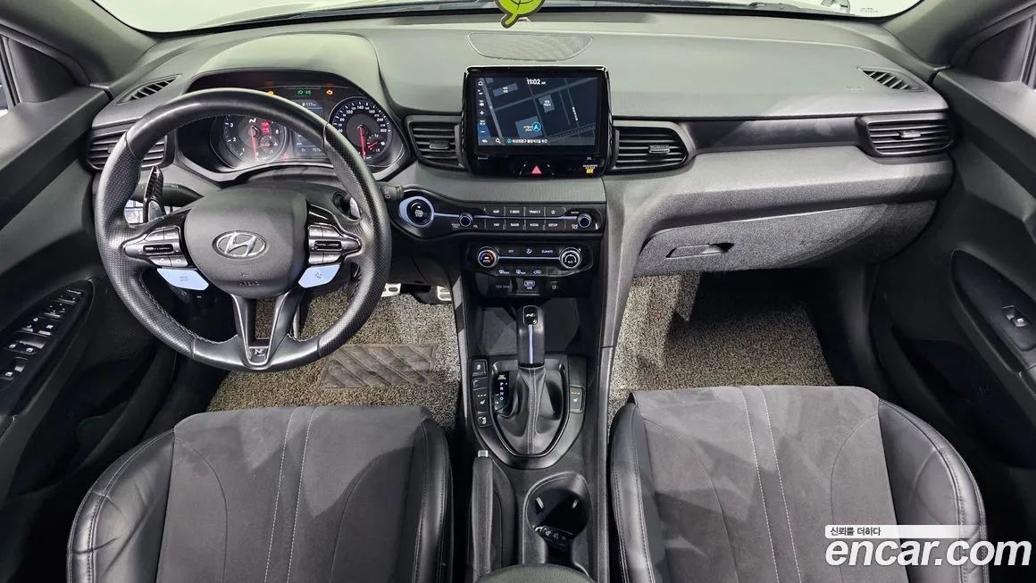 Hyundai Veloster — фото 5