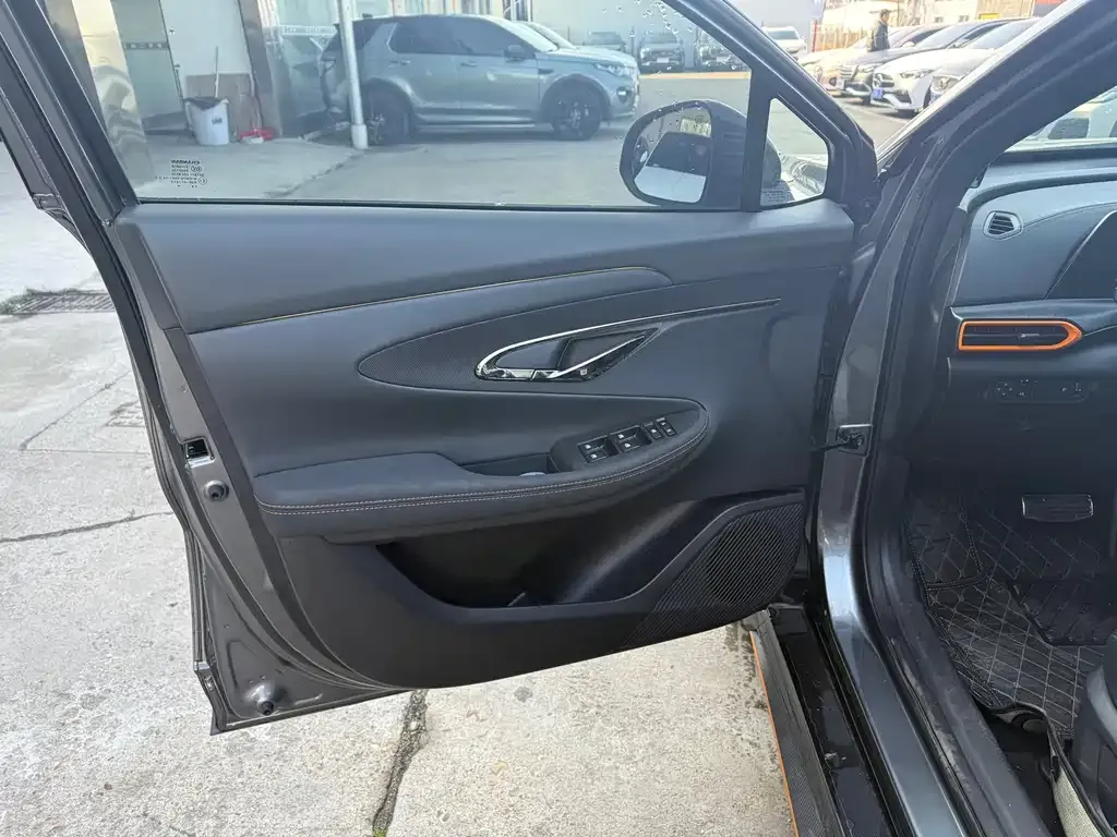 Changan UNI-T 2022 из CN, фото 3