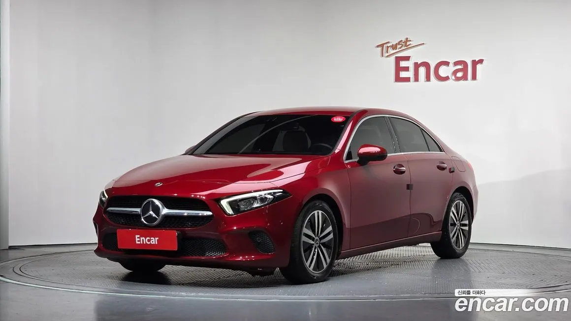 Mercedes-Benz A-Class — фото 1