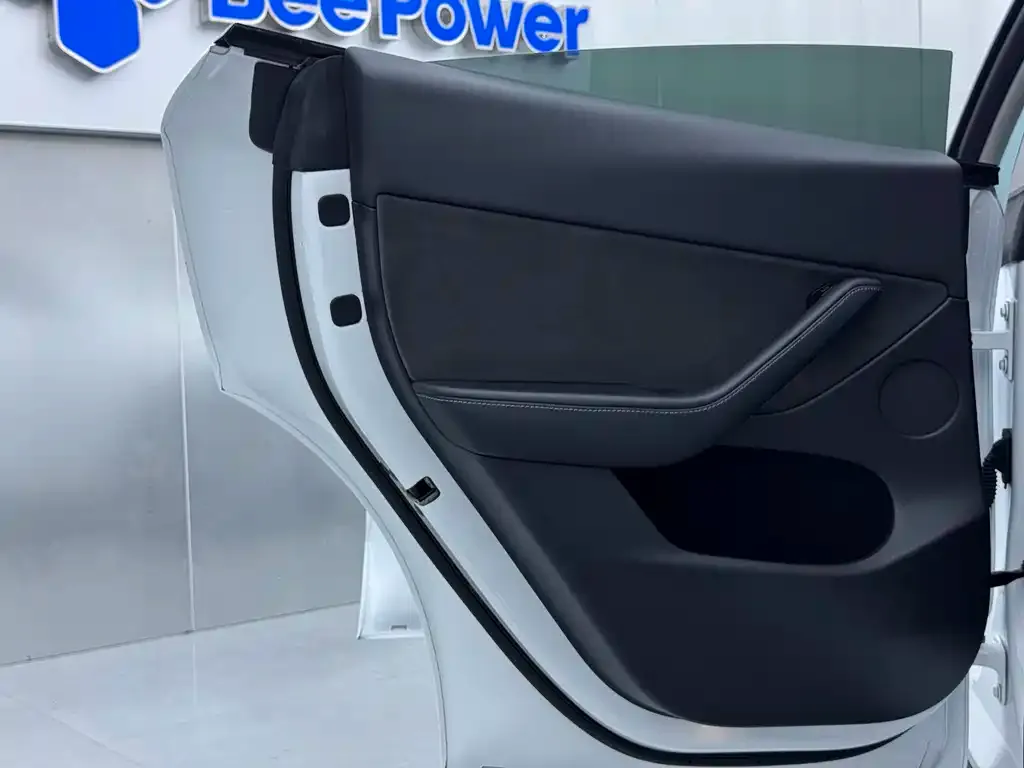 Tesla Model Y 2022 из CN, фото 4