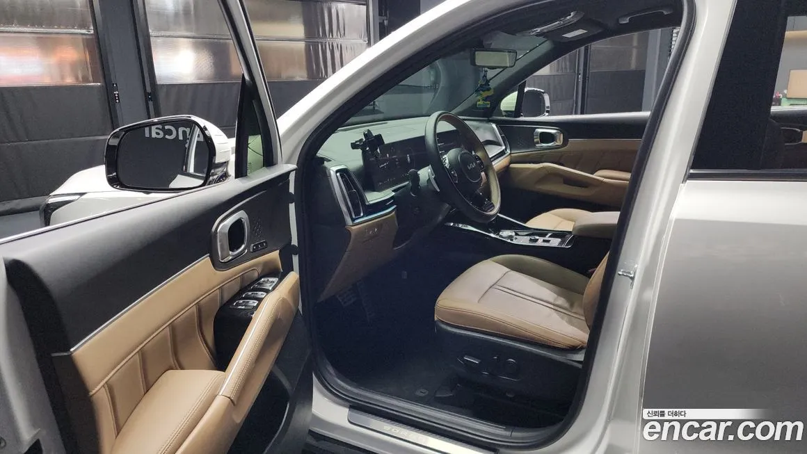 Kia Sorento — фото 10