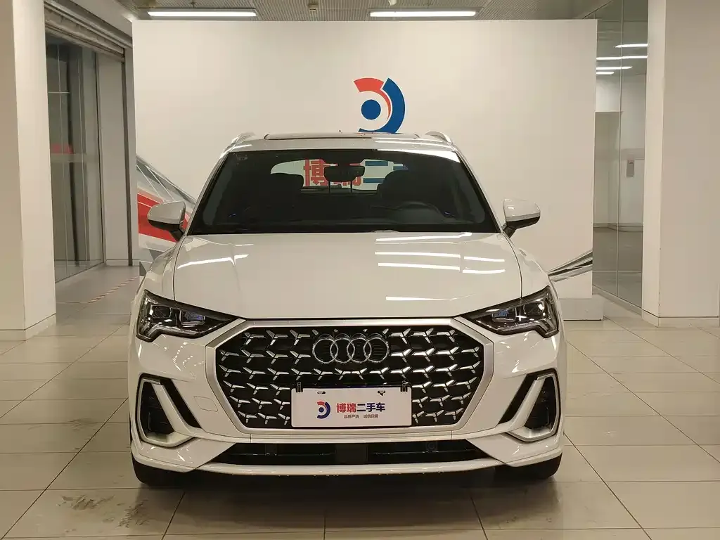 Audi Q3 2024 из CN, фото 5