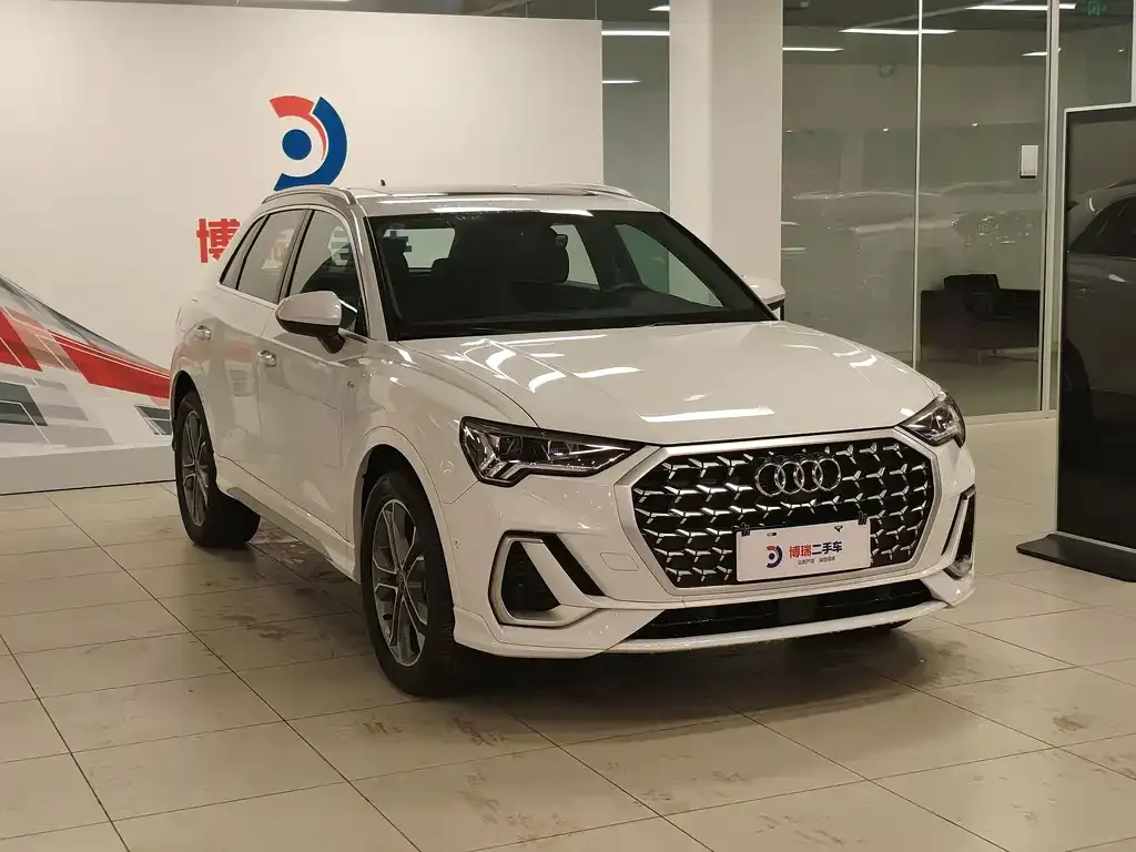 Audi Q3 2024 из CN, фото 10