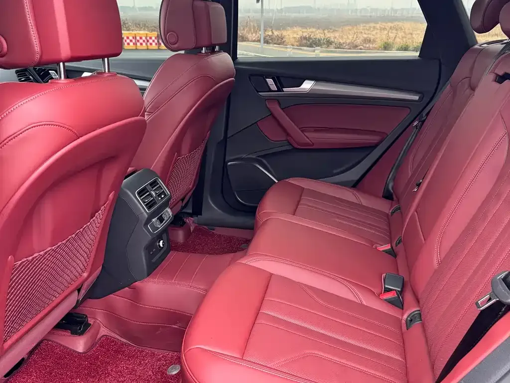 Audi Q5L 2025 из CN, фото 7