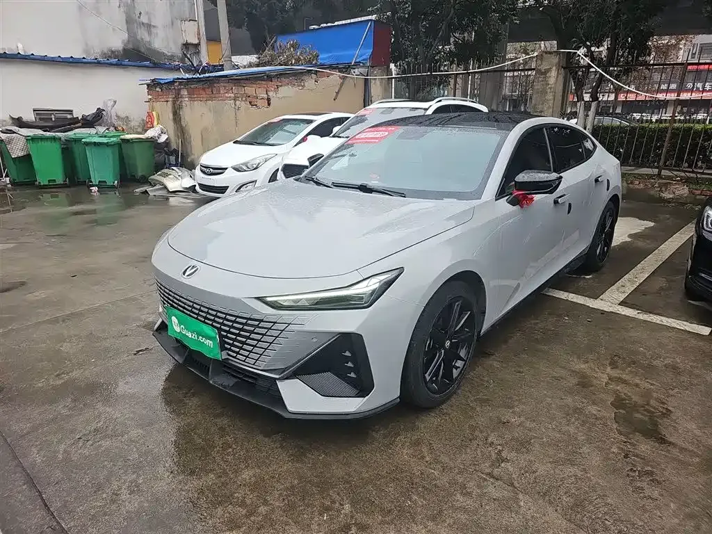 Changan UNI-V 2022 из CN, фото 1