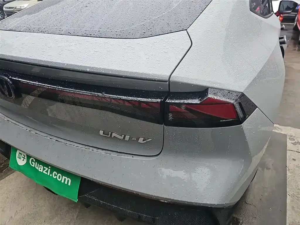 Changan UNI-V 2022 из CN, фото 3