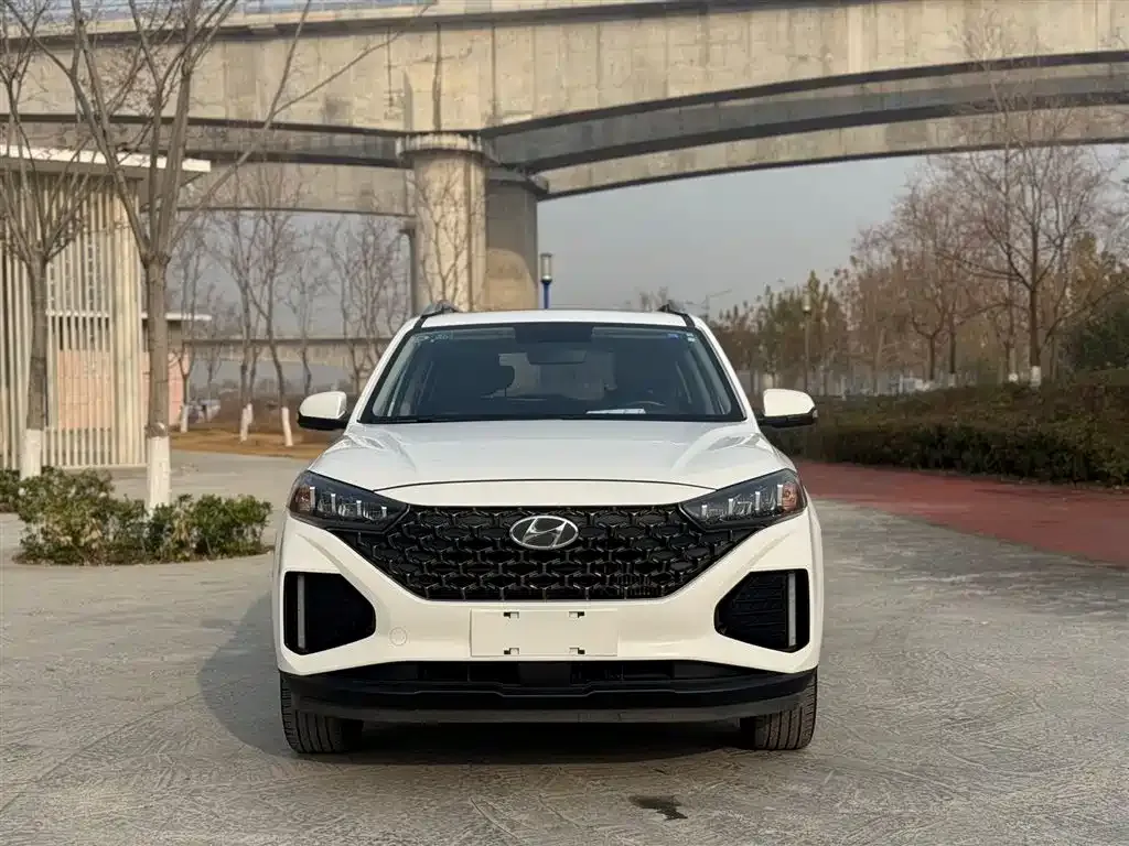 Hyundai ix35 2022 из CN, фото 4
