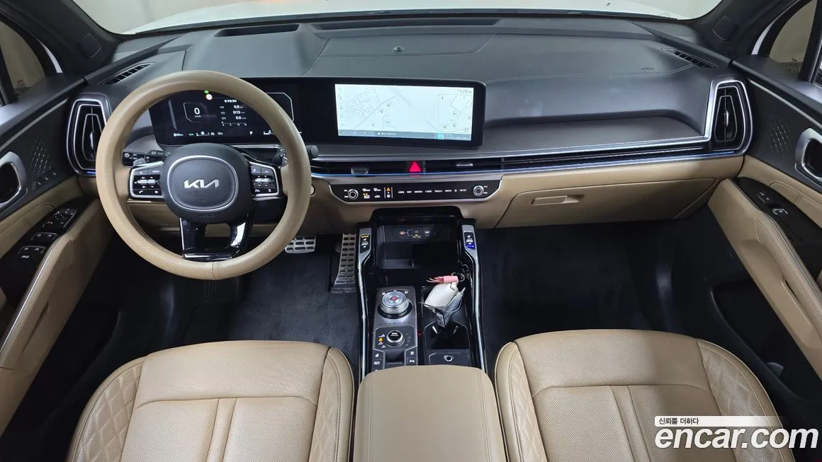Kia Sorento — фото 7