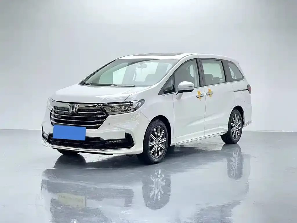 Honda Odyssey — фото 1