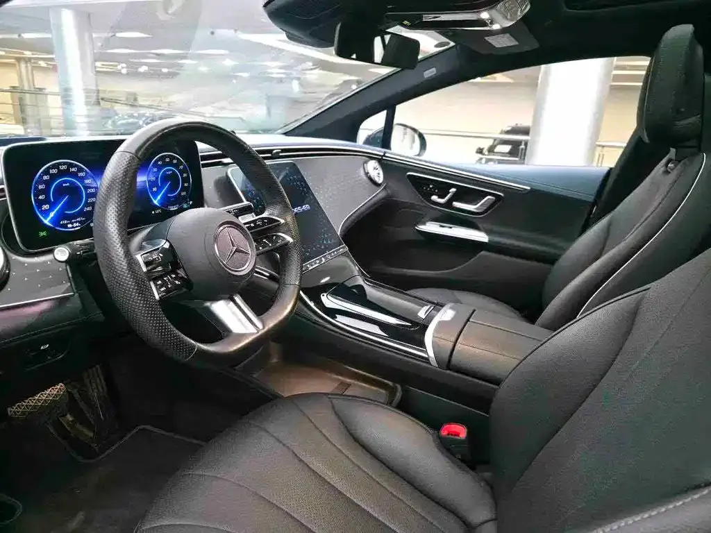 Mercedes-Benz EQE 2023 из CN, фото 5