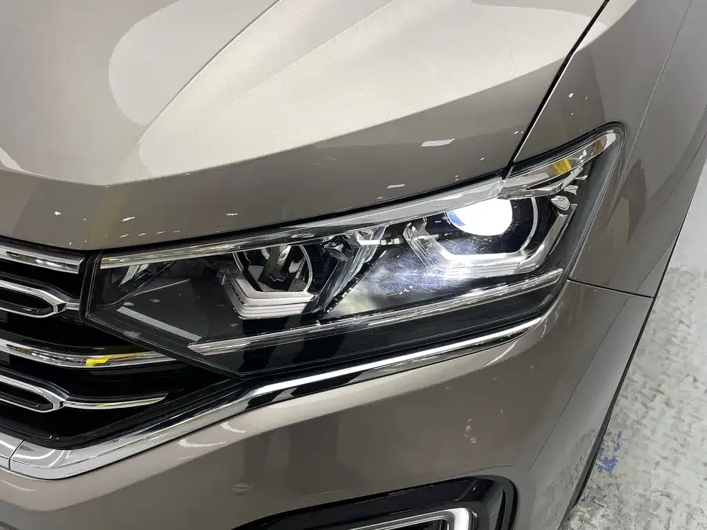 Volkswagen GTE PHEV 2022 из CN, фото 6