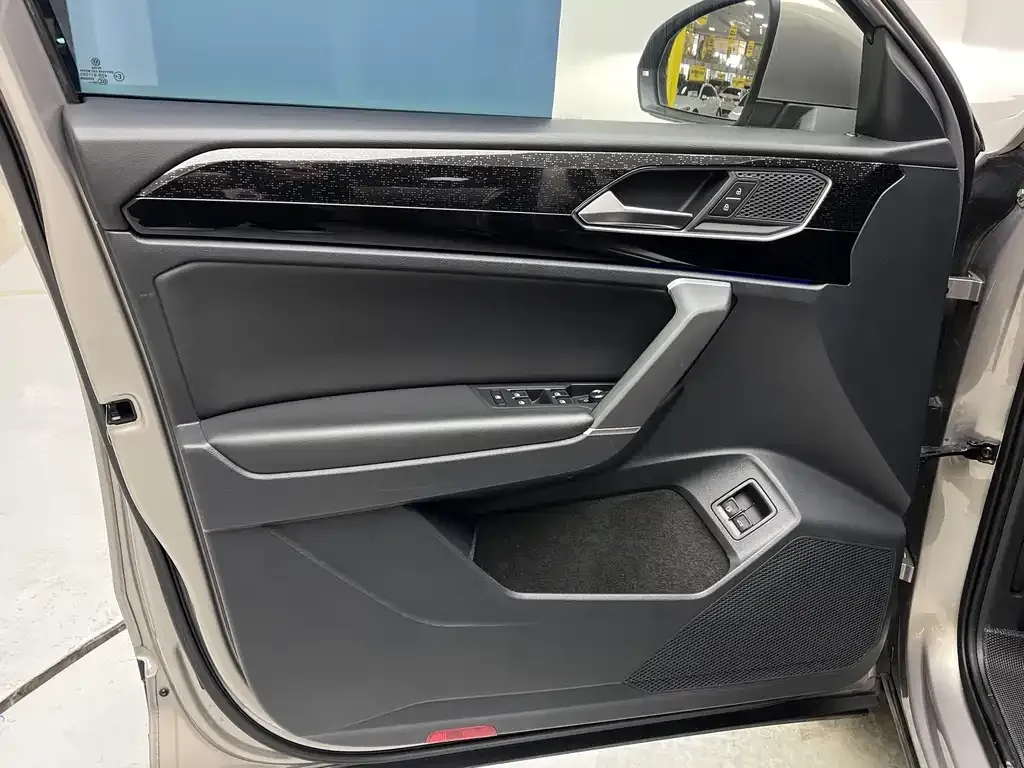 Volkswagen GTE PHEV 2022 из CN, фото 8