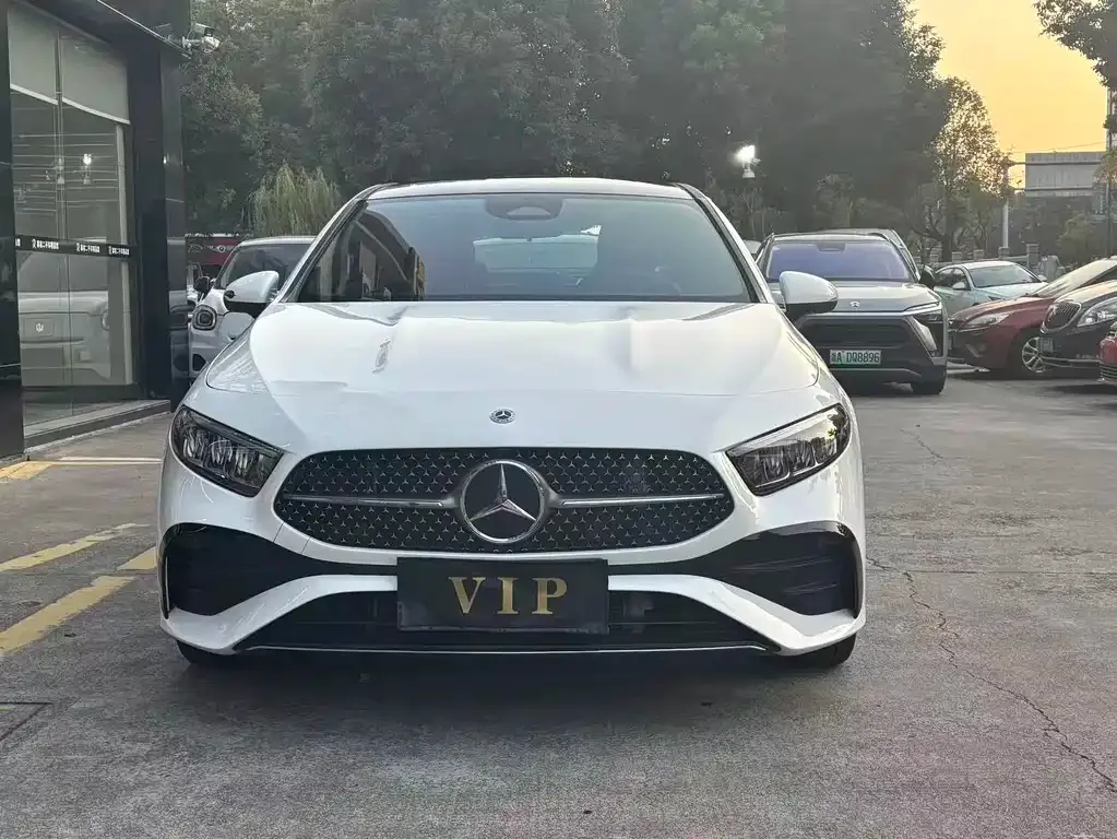 Mercedes-Benz A-Class 2023 из CN, фото 7