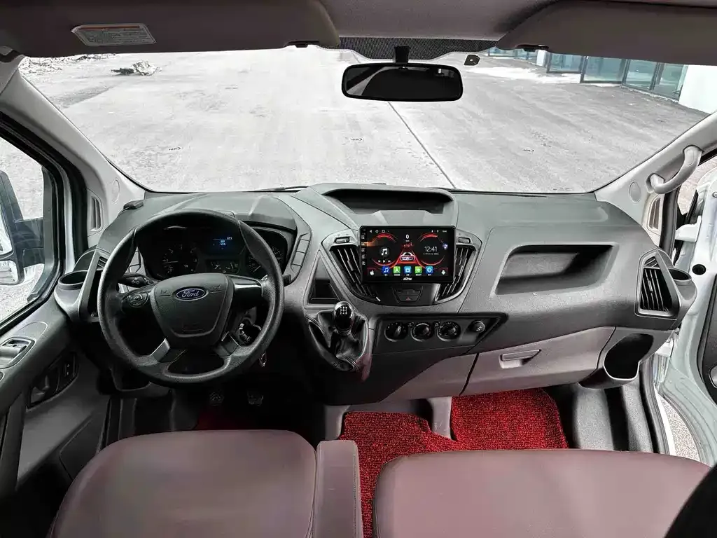 Ford Transit 2023 из CN, фото 2