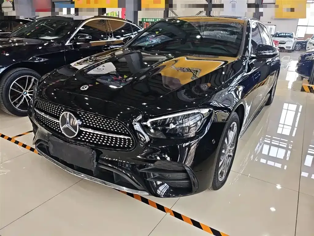 Mercedes-Benz E-Class 2022 из CN, фото 1