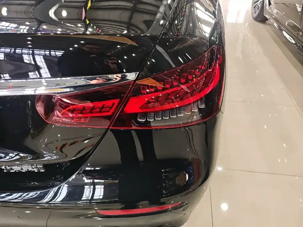 Mercedes-Benz E-Class 2022 из CN, фото 7