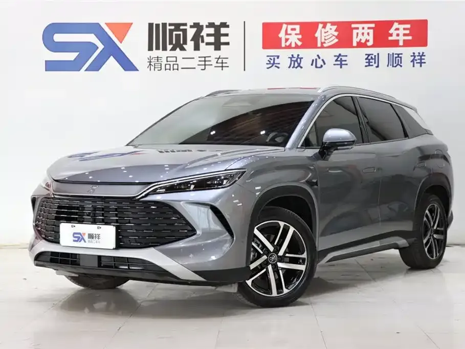 BYD L DM-i — фото 1