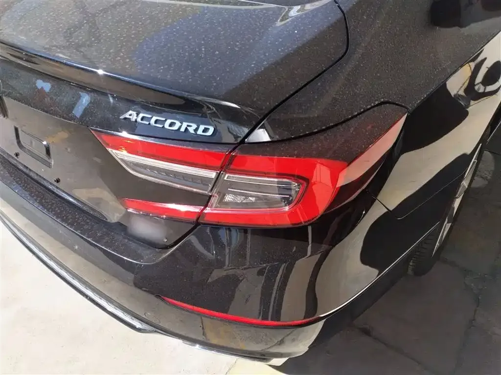 Honda Accord — фото 5