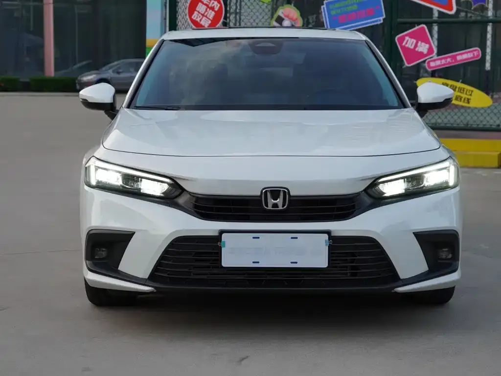 Honda Civic 2024 из CN, фото 2