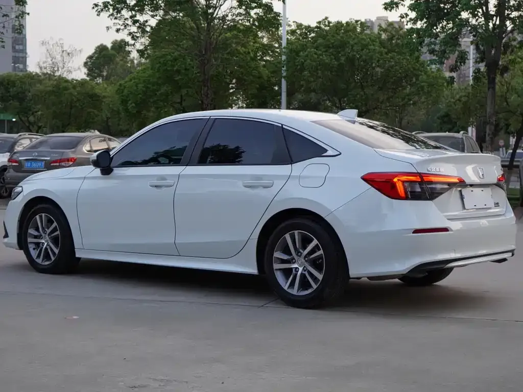Honda Civic 2024 из CN, фото 10