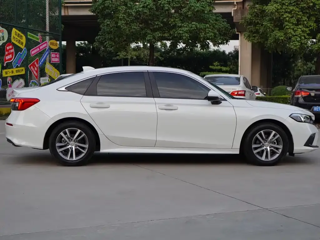 Honda Civic 2024 из CN, фото 6
