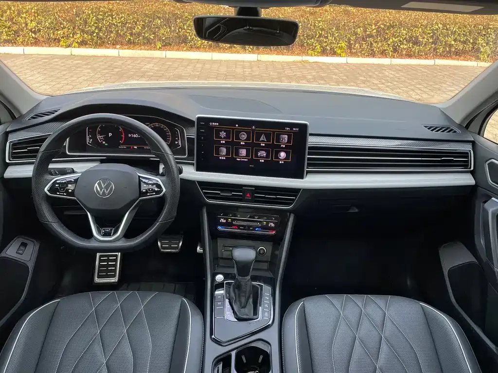 Volkswagen Tiguan L 2023 из CN, фото 3