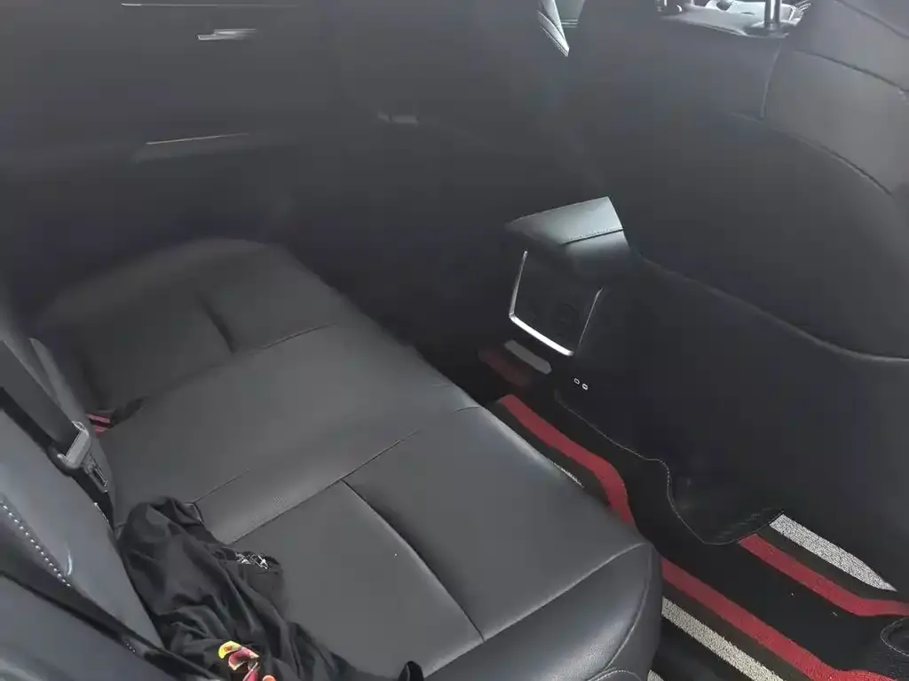 Toyota Venza 2024 из CN, фото 4