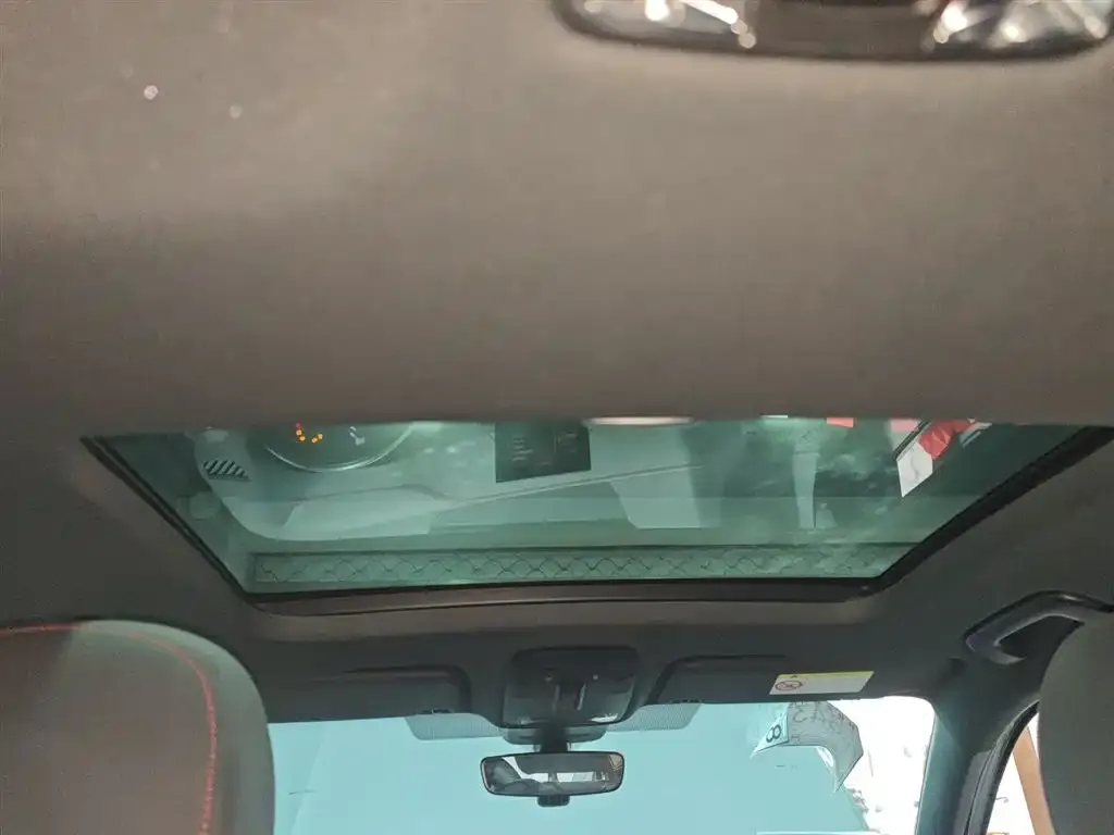 Audi Q2L 2023 из CN, фото 2