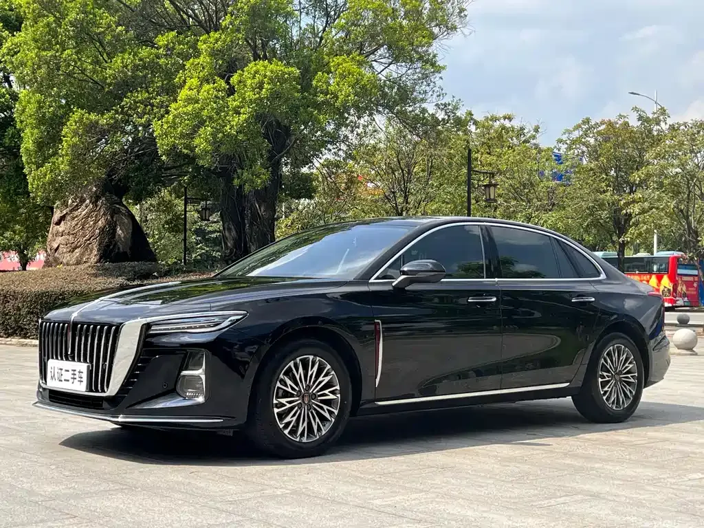 Hongqi H5 — фото 1