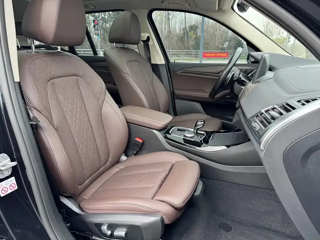 BMW X3 2022 из CN, фото 9