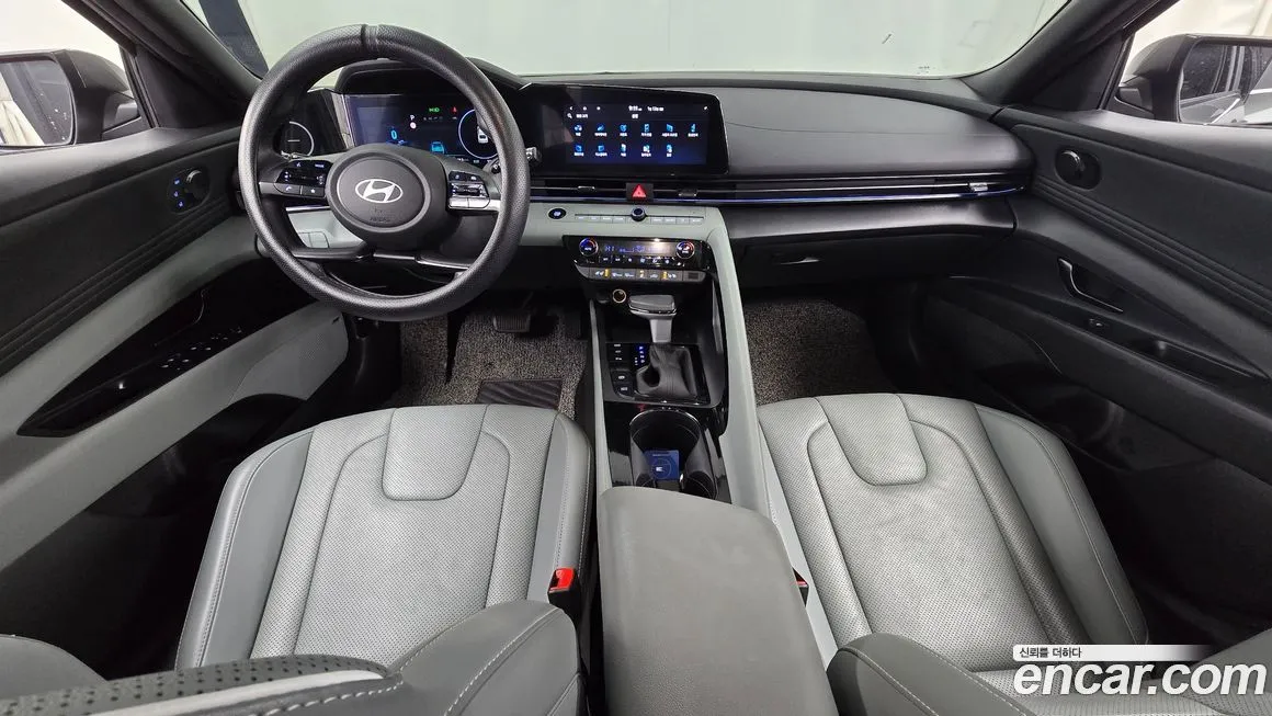 Hyundai AVANTE — фото 9