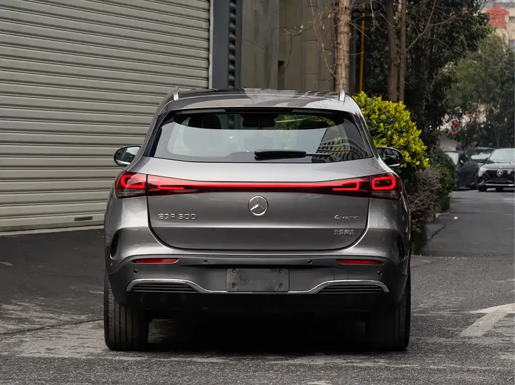 Mercedes-Benz EQA 2021 из CN, фото 9