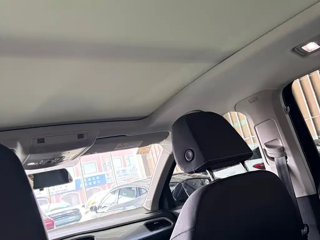 Volkswagen T-Roc 2021 из CN, фото 3
