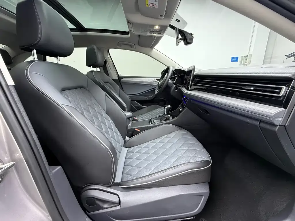 Volkswagen Sagitar 2023 из CN, фото 10