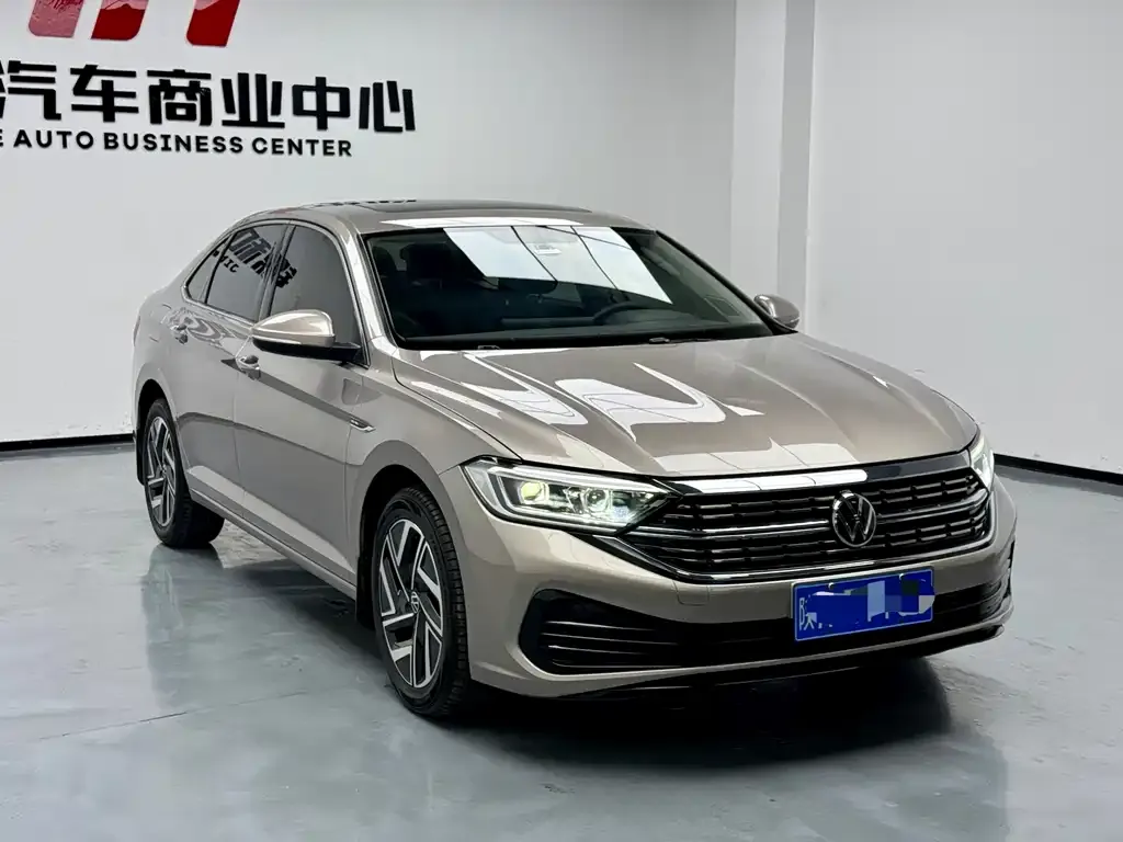 Volkswagen Sagitar 2023 из CN, фото 3